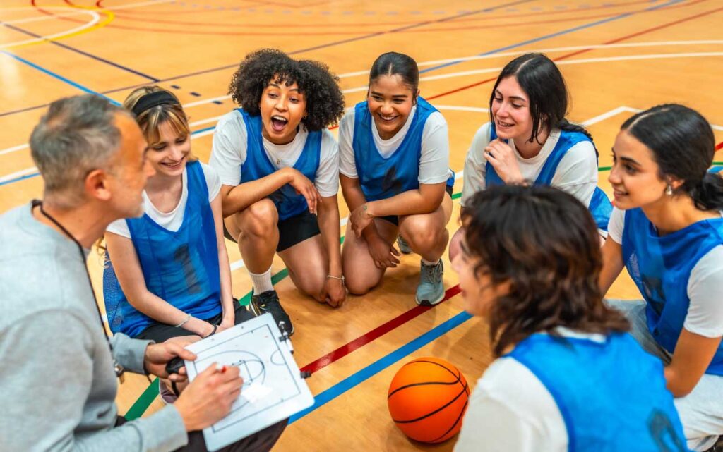 Sports-Teams-&-Performance-Groups